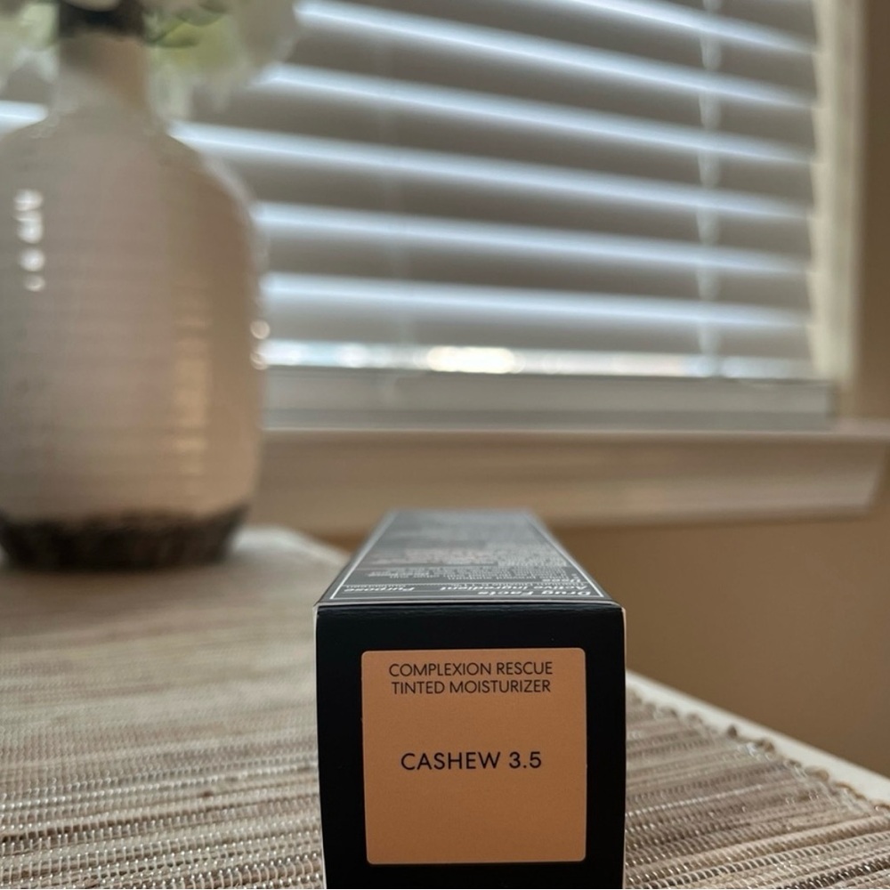 NIB bareMinerals Complexion Rescue Tinted Moisturizer - Cashew 3.5